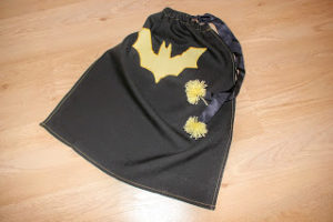 Gratis Schnittmuster Cape für Halloween und Karneval