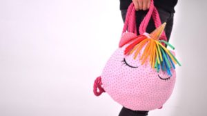 Bild des fertiggenähten Schnittmusters Einhornrucksack von Leni Pepunkt
