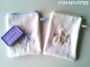 Beitragsbild für Nähanleitung von Waschhandschuhen von Pamelopee.