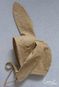 Gratis Schnittmuster Babymütze für Ostern
