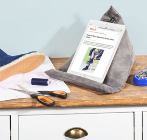 Gratis Schnittmuster Lesesack von Buttinette - Beitragsbild