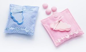 Nähanleitung Geschenkbeutel zur Taufe von Buttinette.